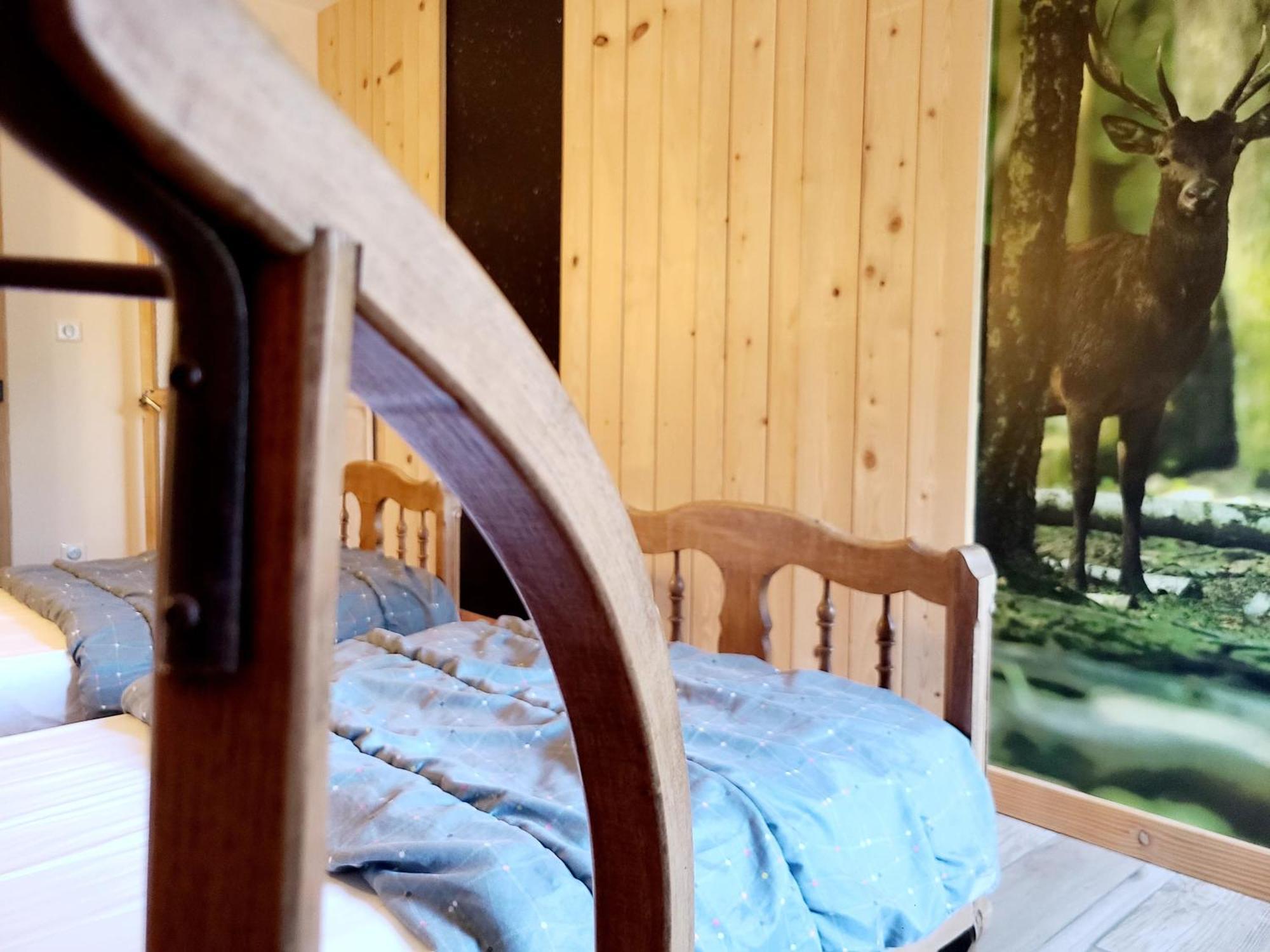 Gites La Boletiere Saint-Etienne-du-Valdonnez Room photo